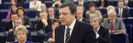 Jose Barroso a Catherine Ashton ped europoslanci